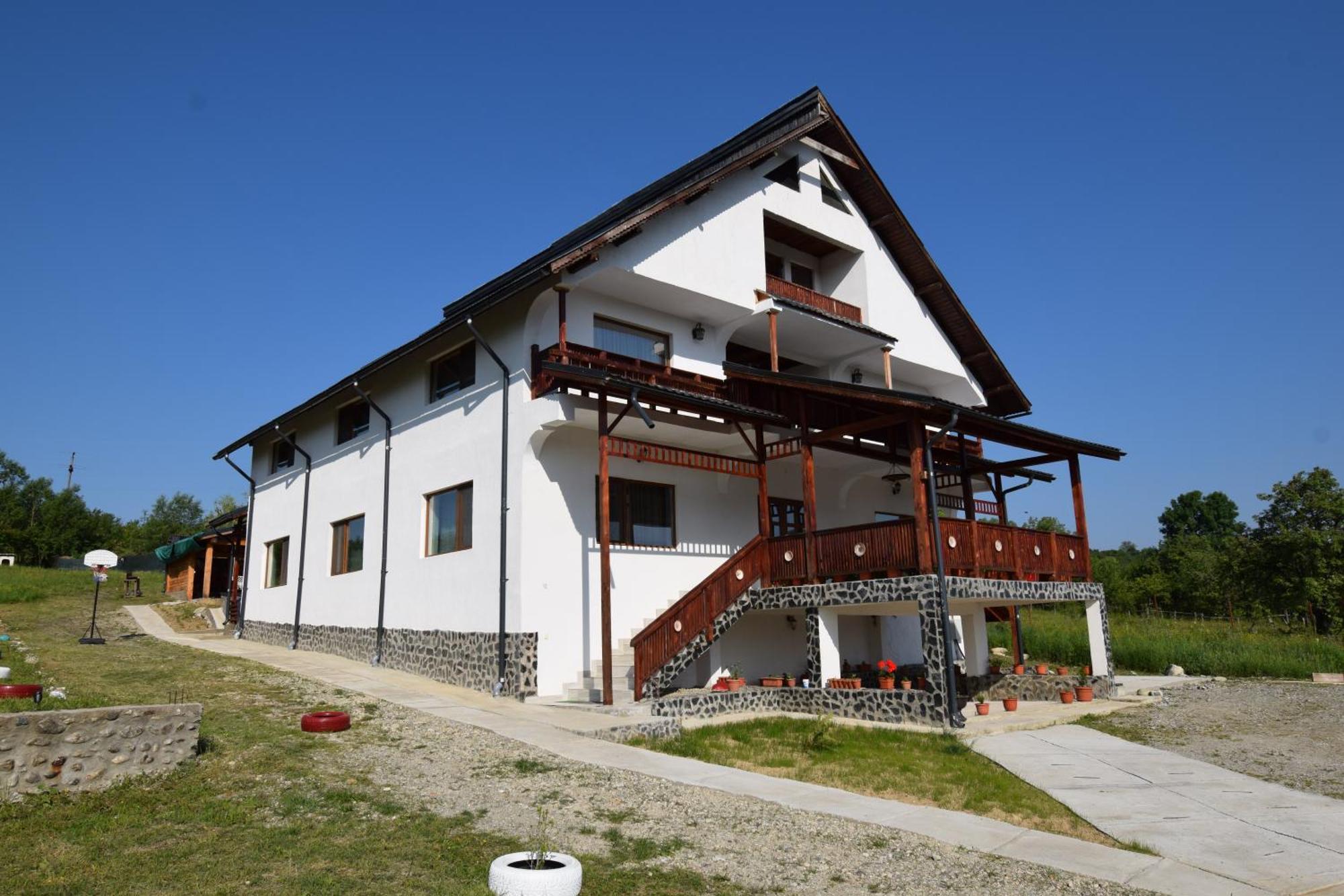 Apartmán La Radacini Horezu Exteriér fotografie