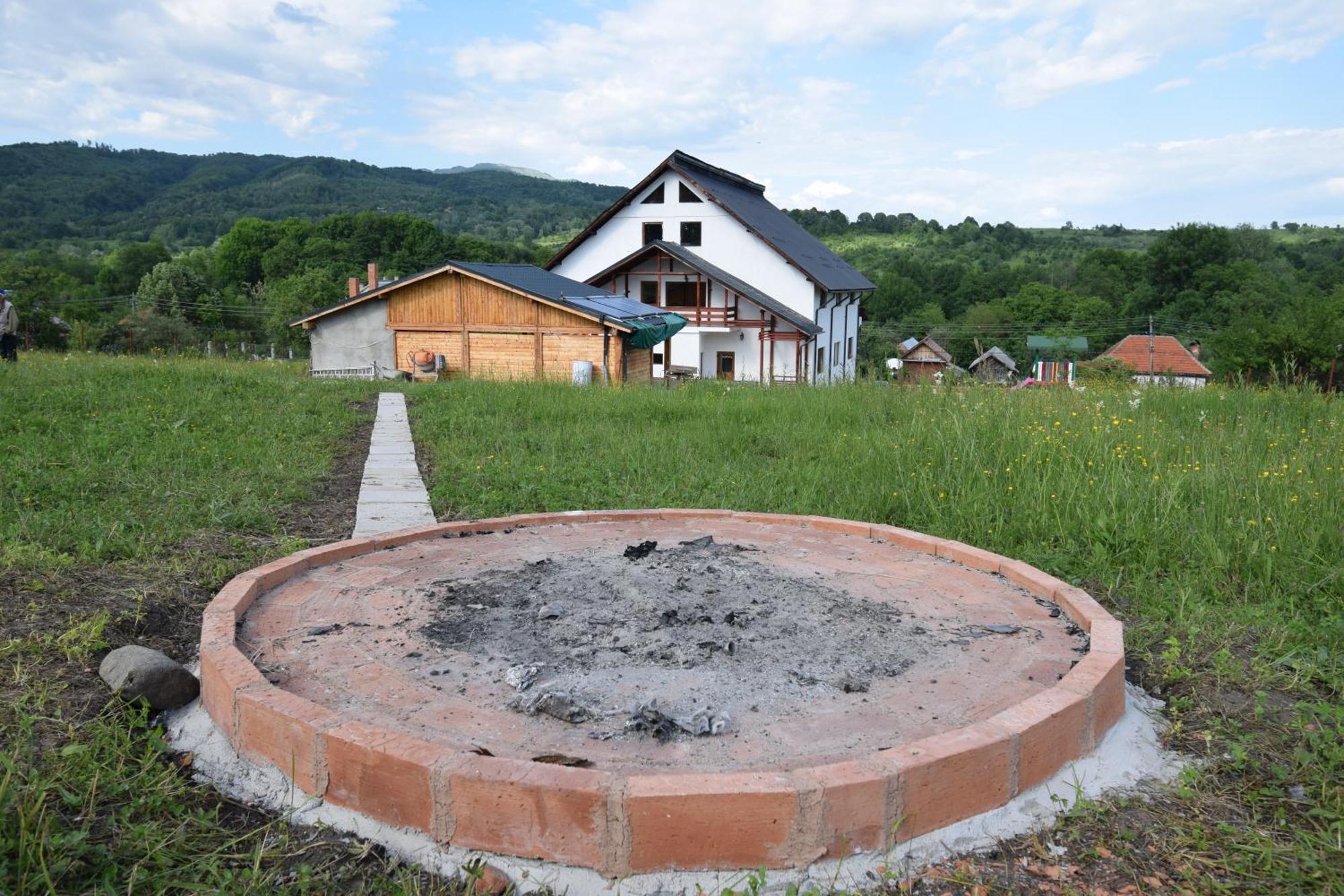 Apartmán La Radacini Horezu Exteriér fotografie