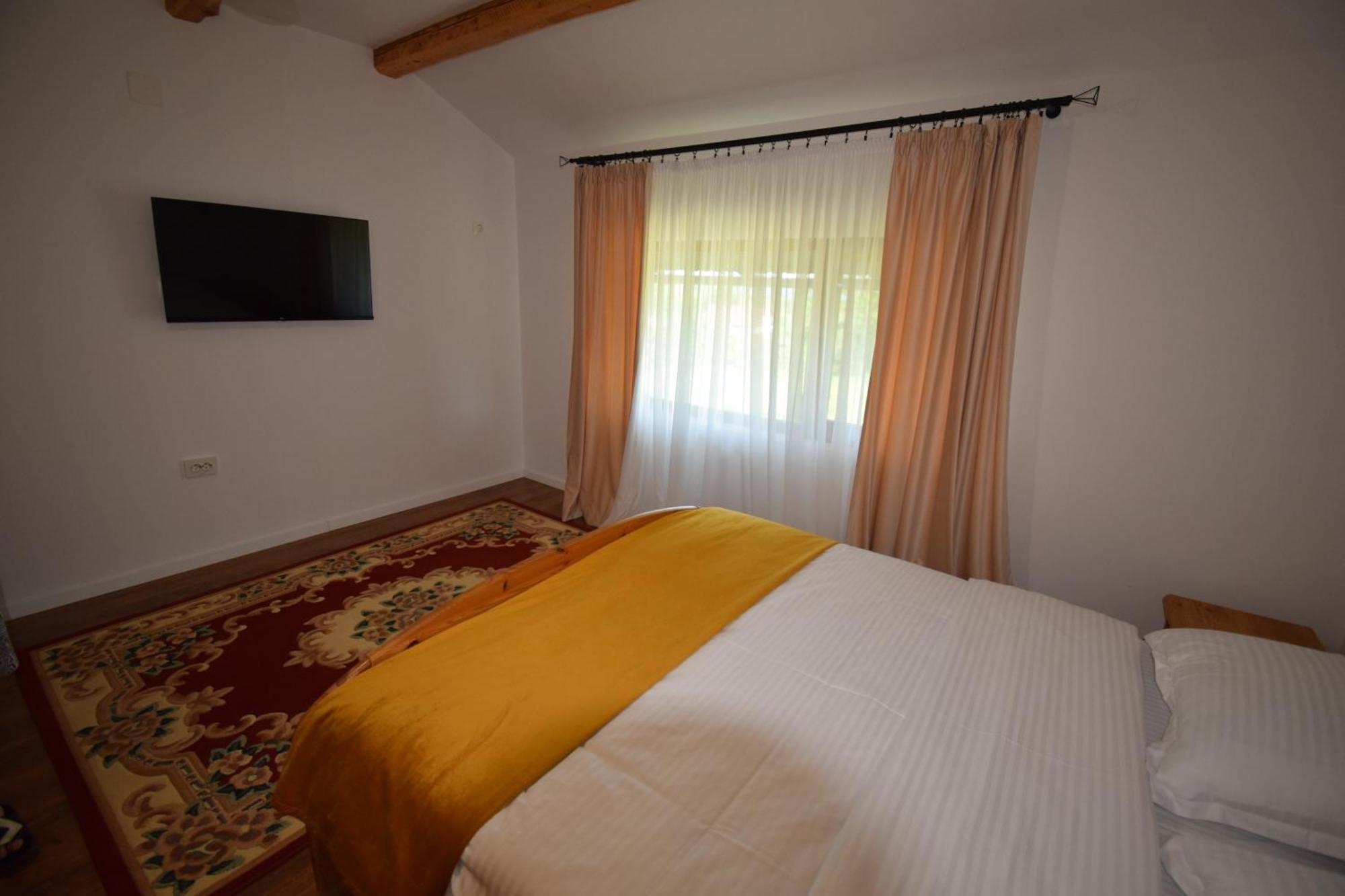 Apartmán La Radacini Horezu Exteriér fotografie